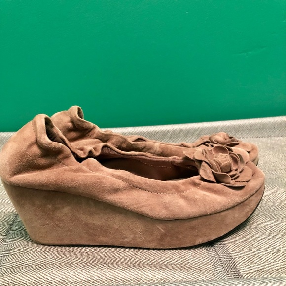 Restricted Shoes - 🌻Beige suede wedges size 7.5 Restricted Shoes - 🌻Beige suede wedges size 7.5
